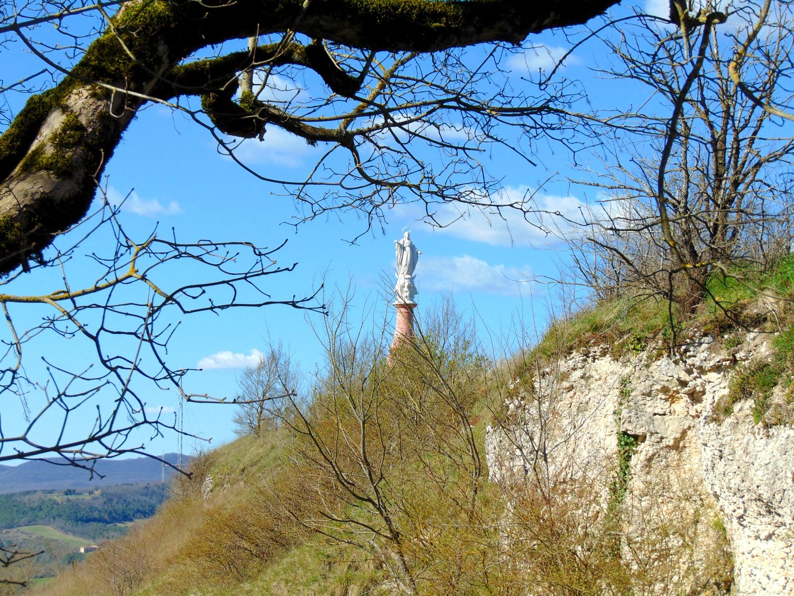 Castelnau-de-Montmiral et la campagne du Tarn
